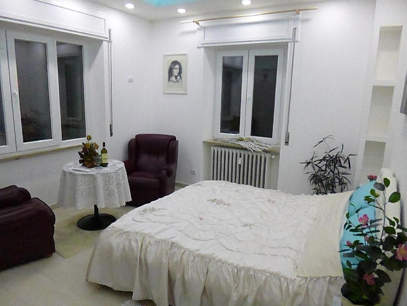 Monaco Rooms ヴェローナ 部屋 写真