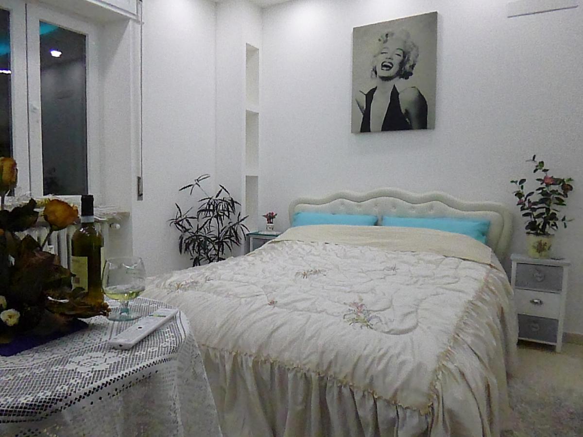 Monaco Rooms ヴェローナ 部屋 写真